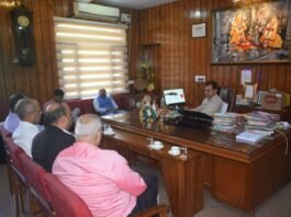 सिरमौर जिला के लिए चुनाव आयोग द्वारा नियुक्त दो व्यय प्रेक्षकों के फोन नंबर जारी