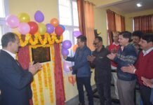 सिरमौर : उपायुक्त ने जिम में अतिरिक्त मशीनों का किया लोर्कापण