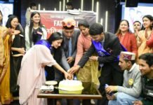 मनाली : प्रेरणा और अंशुल को मिस डीएवी और मिस्टर डीएवी के खिताब