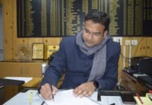 कांगड़ा : कांगड़ा जिला प्रशासन ने कागज की बचत के लिए उठाया महत्वपूर्ण कदम