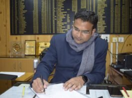 कांगड़ा : कांगड़ा जिला प्रशासन ने कागज की बचत के लिए उठाया महत्वपूर्ण कदम
