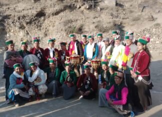 किन्नौर : मीरू खेल मैदान में 6 दिवसीय क्रिकेट प्रतियोगिता का हुआ शुभारंभ