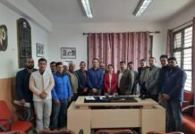 शिमला : अपनी मांगों को लेकर भूवन शर्मा से मिला शारीरिक शिक्षक संघ का प्रतिनिधिमंडल
