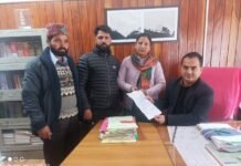 भरमौर : मंदिर के कपाट खुलने को लेकर एडीएम भरमौर से मिला स्थानीय प्रतिनिधिमंडल