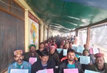 कुल्लू : सिहण विद्यालय में किया गया शिक्षा संवाद का आयोजन