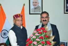 शिमला : मुख्यमंत्री ने राज्यपाल को दी जन्मदिवस की बधाई