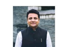 धर्मशाला : दाड़ी-मनेड-चैतड़ू सडक़ 95 लाख से हो रही बहाल : सुधीर शर्मा