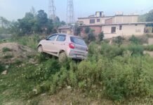 मंडी : सुंदरनगर में बेकाबू आल्टो कार चालक ने रौंदे प्रवासी मजदूरों के तीन बच्चे