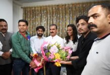 शिमला : विद्यार्थियों ने त्वरित सहायता के लिए मुख्यमंत्री का किया आभार व्यक्त