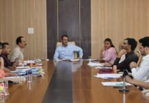 सिरमौर : जिला स्तरीय सार्वजनिक वितरण समिति की समीक्षा बैठक आयोजित