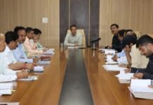 सिरमौर : आंगनबाड़ी केन्द्रो तक समय पर पोषाहार पहुंचाना सुनिश्चित बनाएं अधिकारी –उपायुक्त