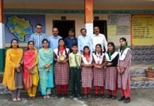 राजगढ़ : छोगटाली विद्यालय की गुंजन व आरूषि ने पाया द्वितीय पुरस्कार