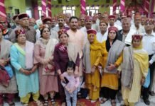 सुंदरनगर भाजपा ने सम्मानित किए अस्सी के दशक के वरिष्ठ कार्यकर्ता