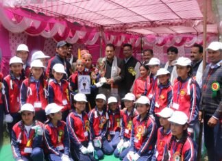 निरमंड : बागा सराहन में अंडर-14 छात्रा वर्ग की खेलकूद प्रतियोगिता का शुभारंभ