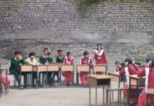 भरमौर : रा०व०मा० पाठशाला गरोला में हुआ बाल संसद का आयोजन