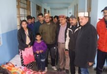 कुल्लू : सुंदर सिंह ठाकुर ने किया कुल्लू में बारिश व ब्यास नदी में आई बाढ़ से प्रभावित क्षेत्रों का दौरा