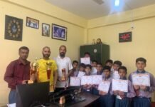 शंकर विद्या निकेतन स्कूल ने खेलकूद प्रतियोगिता में समूह गान में प्रथम स्थान किया प्राप्त