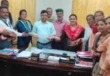 प्रधान परिषद राजगढ़ ने एसडीएम के माध्यम से सरकार को सौंपा ज्ञापन