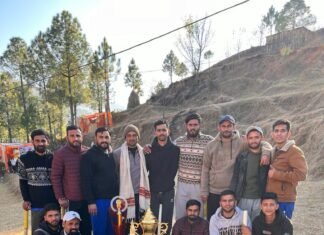 ठियोग की धर्मपुर पंचायत में हितेंद्र मेमोरियल क्रिकेट टूर्नामेंट सीजन-1 का हुआ आयोजन