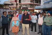 सोलन : अतिरिक्त उपायुक्त ने स्थानीय बोली में तैयार मतदाता जागरूकता गीत किया जारी
