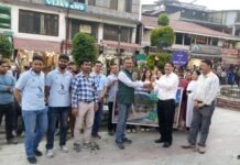 मनाली में दौड़ लगाकर 1 जून को मत देने हेतु मतदाताओं को प्रेरित किया
