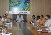 सिरमौर : जिला में स्वच्छता ग्रीन लीफ रेटिंग प्रणाली के कार्यान्वयन के लिए पहली बैठक