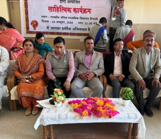 साहित्य मनुष्यता की जिंदा रखने का माध्यम: डा स्नेही