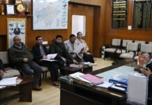 न्यास के संचालन में नियमों का सख्ती से पालन करें – उपायुक्त