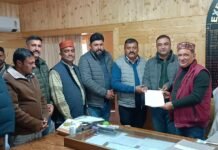 राजगढ़ ठेकेदार वेलफेयर एसोसिएशन ने लोक निर्माण सचिव को सौंपा ज्ञापन