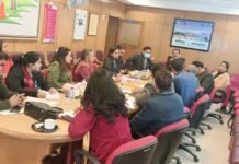 धर्मशाला में किशोर स्वास्थ्य कार्यक्रम की जिला स्तरीय समन्वय समिति की बैठक का आयोजन