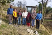 झंडूता प्रेस क्लब ने 10 दिन में बीपीएल परिवार को बनाकर दिया शौचालय