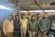 ठियोग : सरिवान निवासी रमेश कुमार के शेड से शराब की खेप बरामद