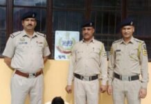 पुलिस ने 15 मील पुल के पास एक संदिग्ध व्यक्ति10 ग्राम चिट्टा/ हेरोइन की बरामद