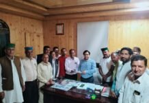 ब्लॉक कांग्रेस कमेटी पच्छाद द्वारा राजगढ़ में आयोजित बैठक