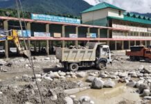 हिमाचल प्रदेश में भीषण बाढ़ और बादल फटने से हुए नुकसान के बाद, NHAI ने कीरतपुर-मनाली भाग का शुरू किया जीर्णोद्धार