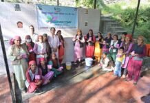 रामपुर परियोजना द्वारा स्वच्छता पखवाड़े के तहत ग्राम पंचायत बखन में बखन बावड़ी की सफाई