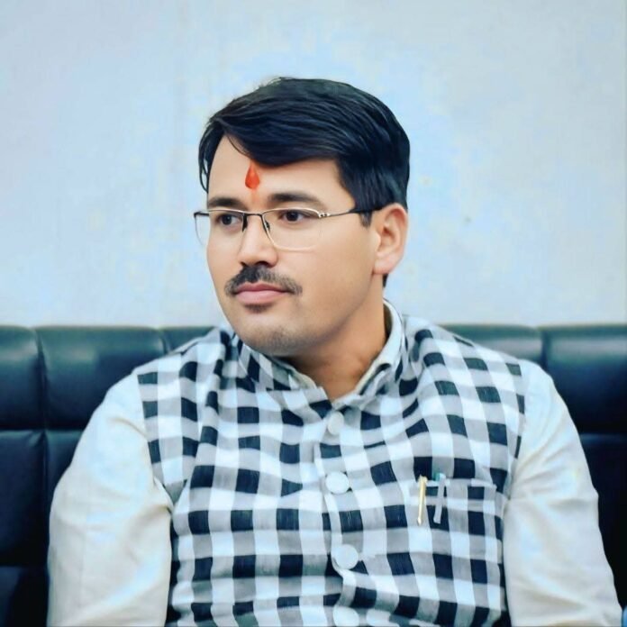 WhatsApp Image 2025-10-14 at 16.32.21_eab27488