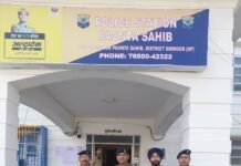 पाँवटा साहिब में नाकाबंदी के दौरान पुलिस ने मोटरसाइकिल की डिक्की से बरामद किये नशीले कैप्सूल व गोलियां