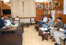 जिला में इस वर्ष हुई 42 सड़क दुर्घटनाओं में 19 मौतें, 11 स्वयं चला रहे थे वाहन