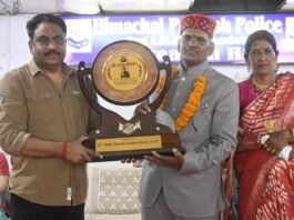 38 वर्षों की सेवाओं के बाद चार पुलिस अधिकारी IRBN पंडोह से सेवानिवृत्त, उत्कृष्ट योगदान के लिए किया गया सम्मानित