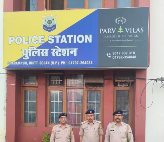 धर्मपुर में पुलिस की बड़ी कार्रवाई, 4 ग्राम चिट्टा सहित दो युवक गिरफ्तार